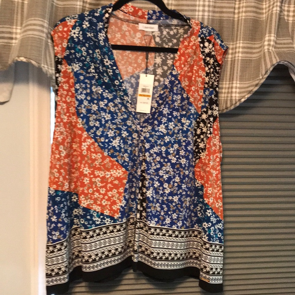 Sleeveless Calvin Klein Blouse